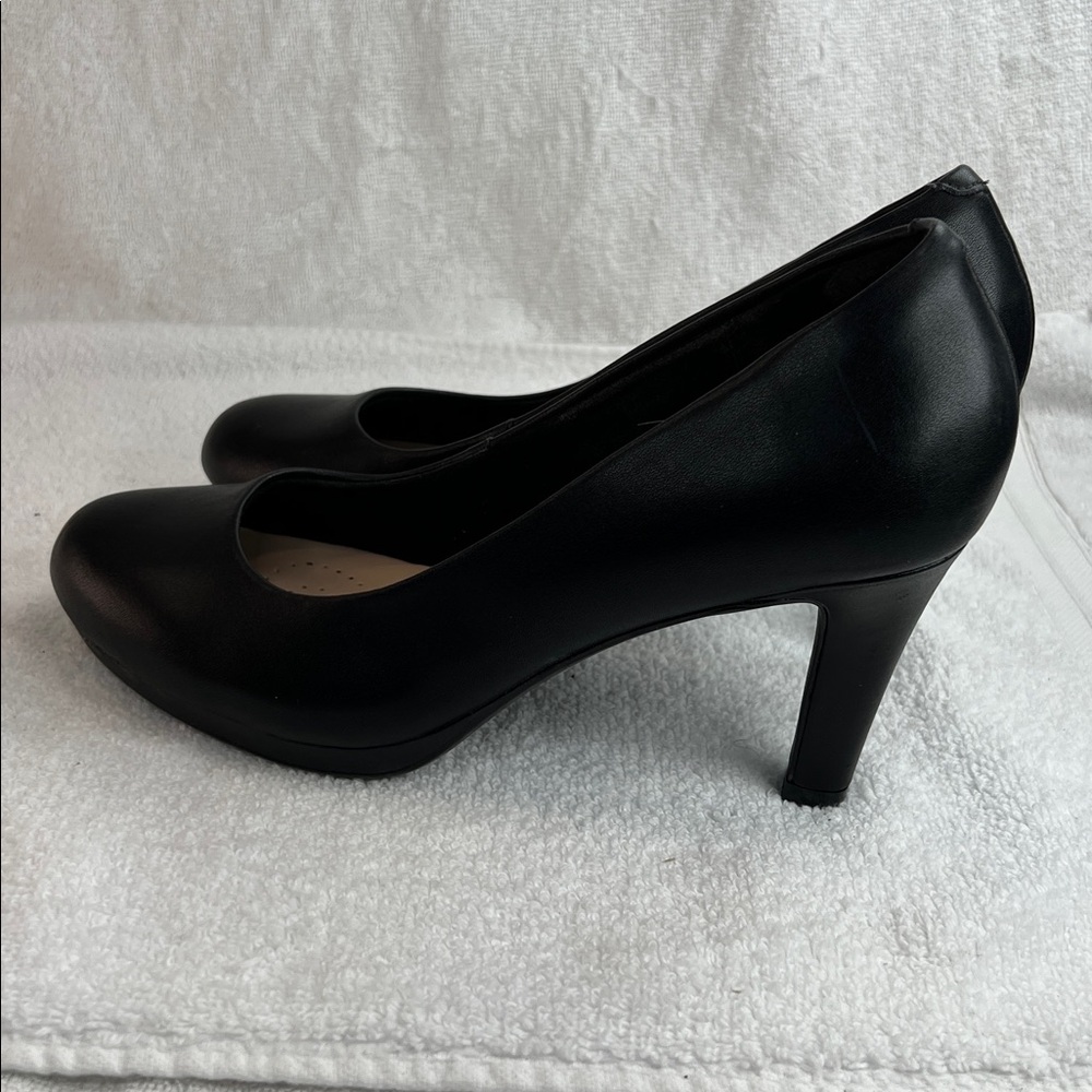 Clark’s collection platform heels - image 4